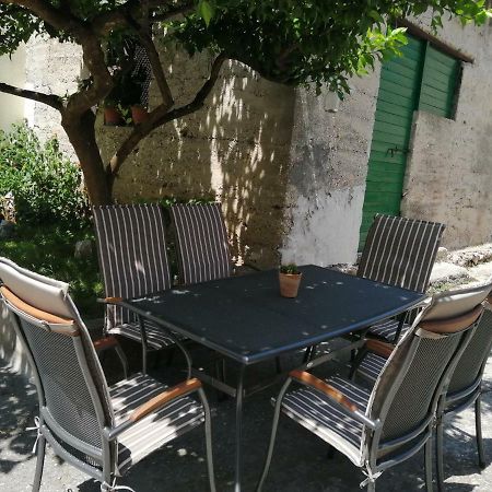 Studio Apartment Sabljic Kastela Dış mekan fotoğraf